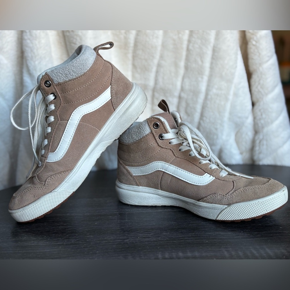 Vans Range EXP Hi High Top Vansguard Trainers